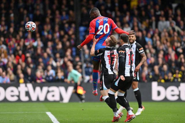 切尔西客场战平诺里奇，积分榜跌落的简单介绍