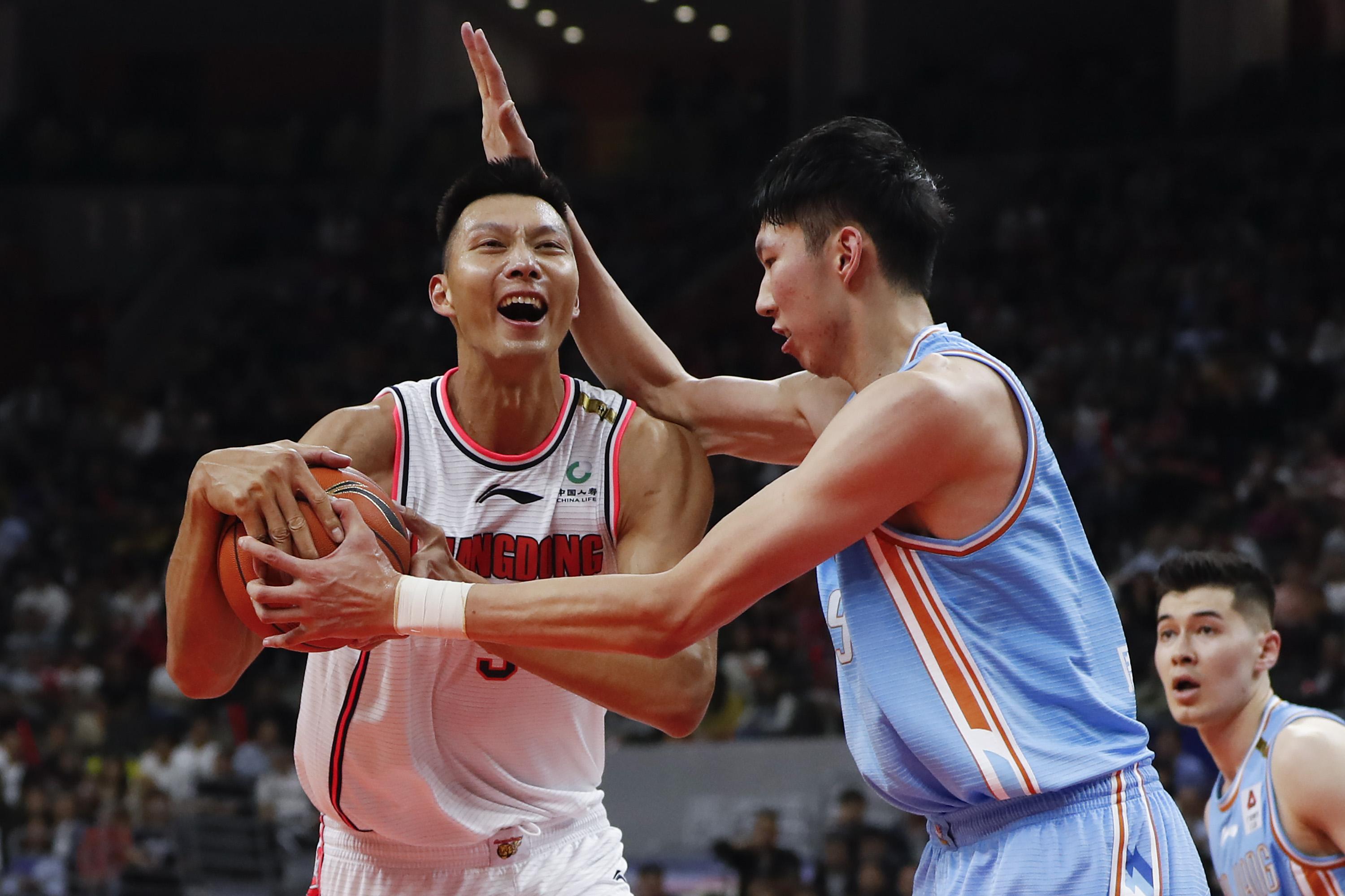 关于东南亚外援表现抢眼，广东队取得了一场关键胜利的信息